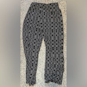 CLARA SUNWOO Monochrome Geometric Joggers